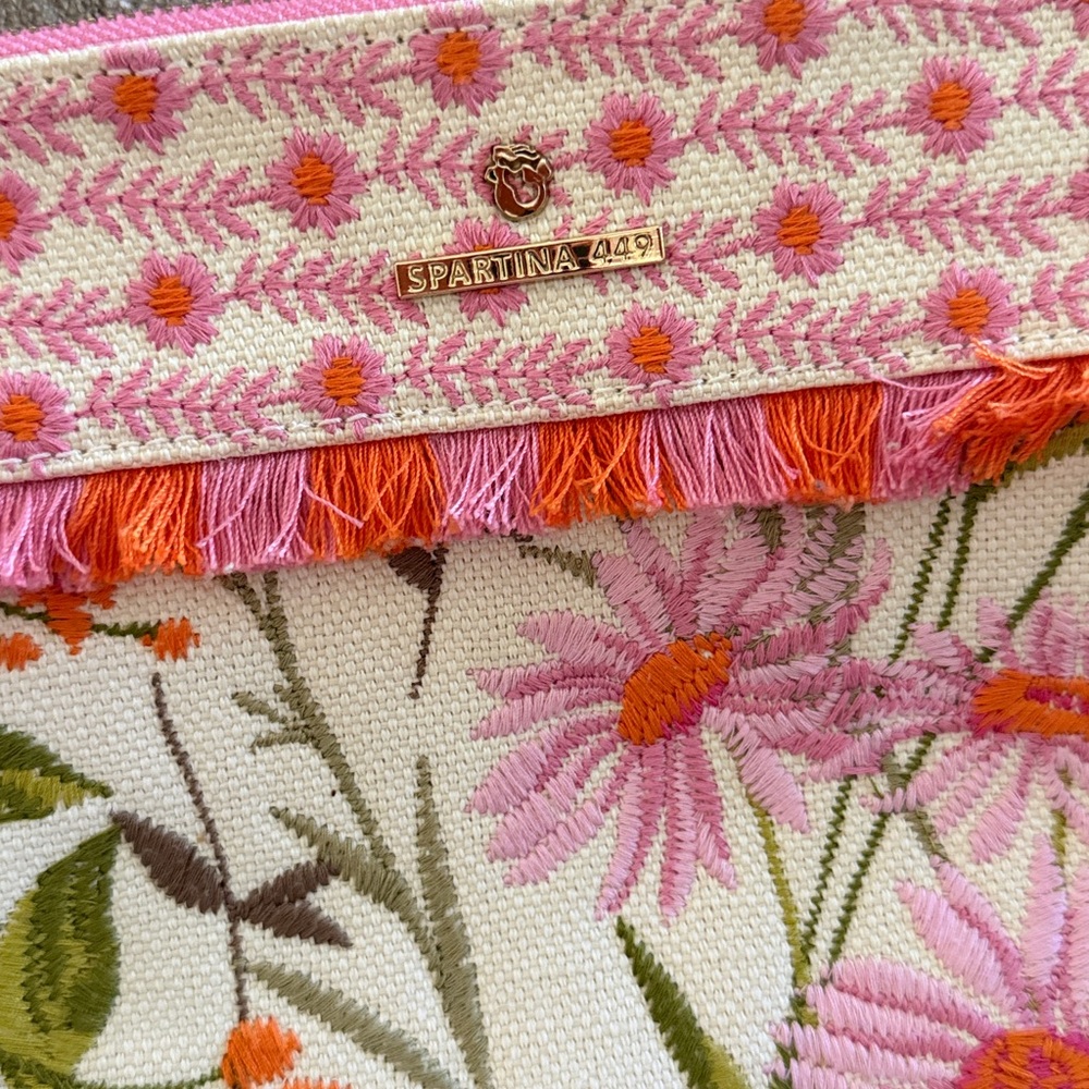 Spartina 449 Marci wristlet embroidered woven blend of cotton &jute leather trim - Picture 3 of 10